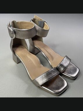 Aerosoles Shoes Womens 11 rose gold leather Eliza heels metallic cocktail